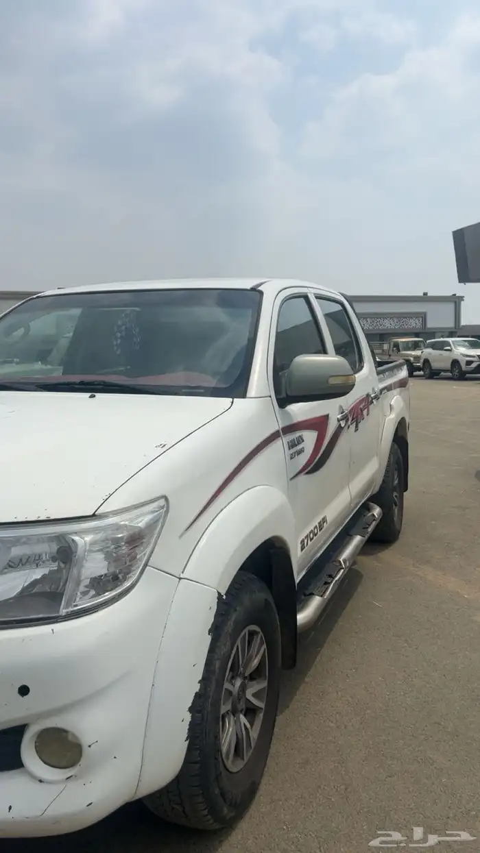 للبيع هايلكس غمارتين دبل 2014 0