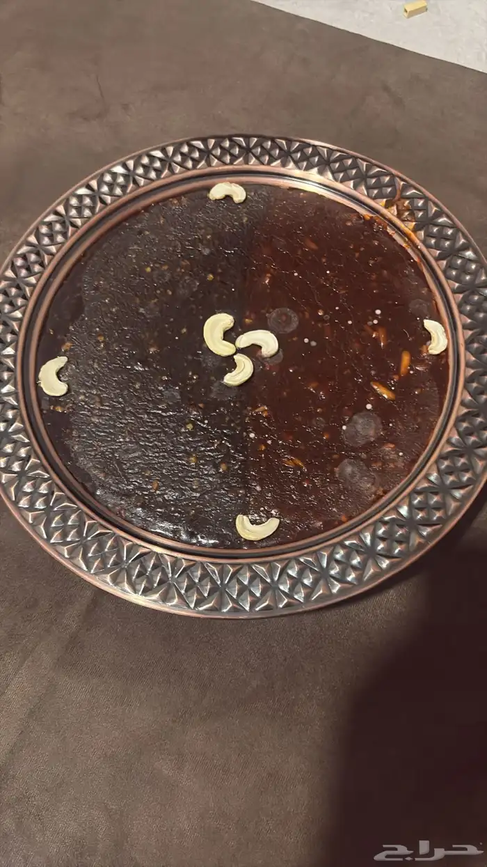 اسر منتجة حلوى عمانيه فاخره 0