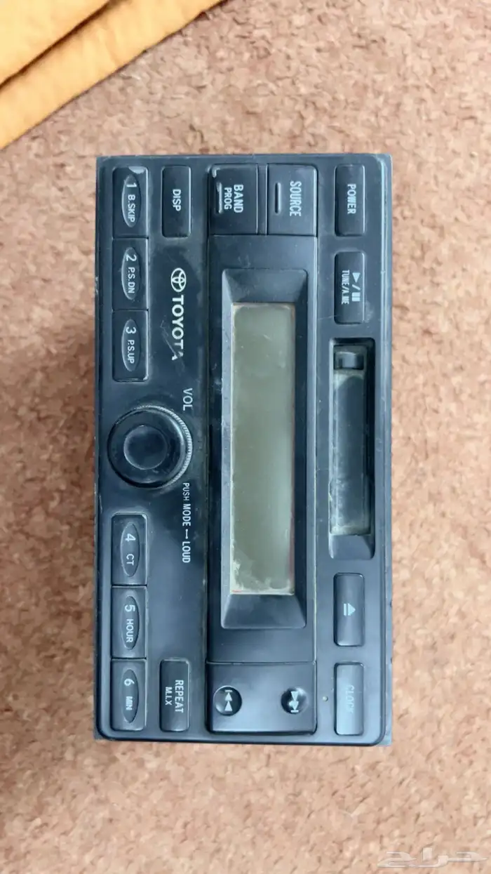 للبيع مسجل هايلكس حق وكالة من 2006 الى 2011 0