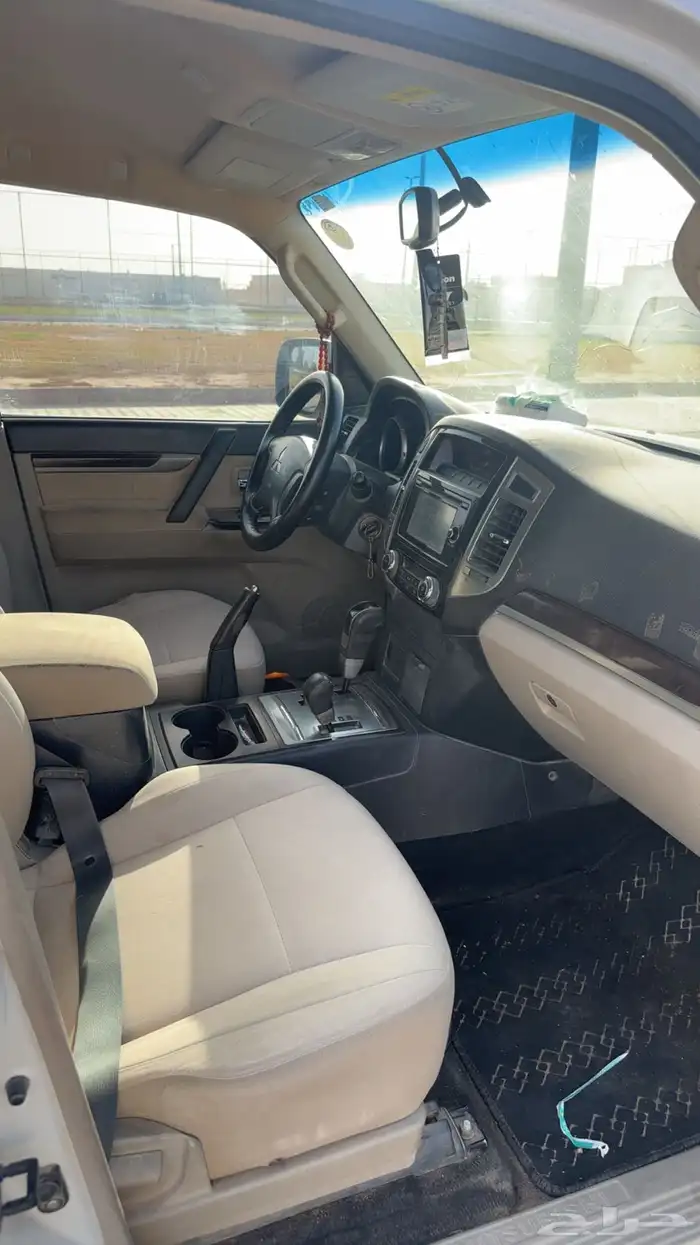 باجيرو للبيع 2016 مكينه وقير ودبلات كلها شرط 9