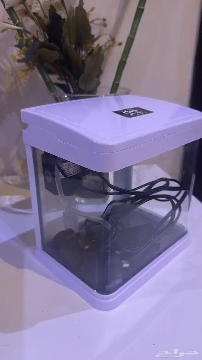 حوض سمك جديد ونظيف للبيع مقاسه صغير 0