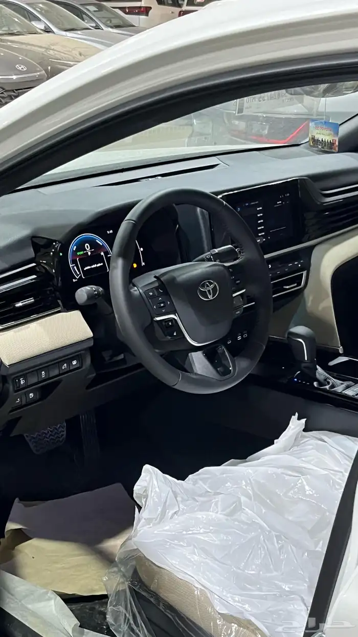 كامري LE هايبرد 5