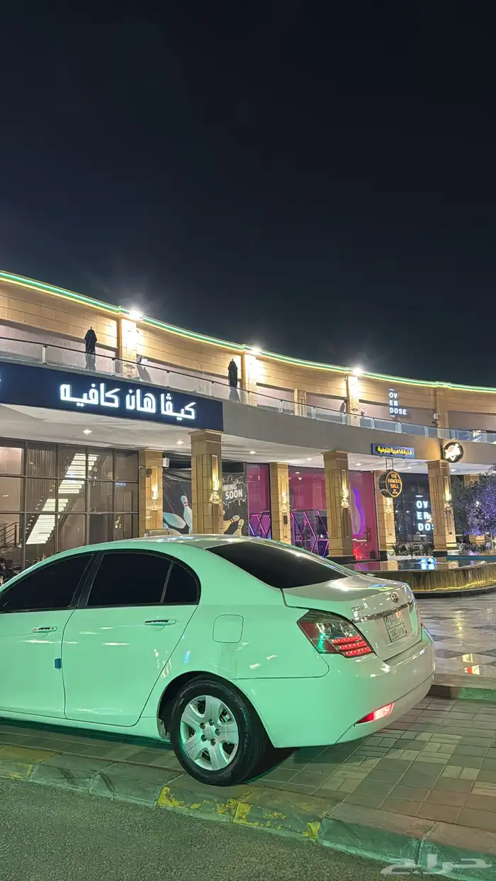 جيلي للبيع الموديل 14 السياره ماشاء الله نظيفها ولا تشتكي م 3