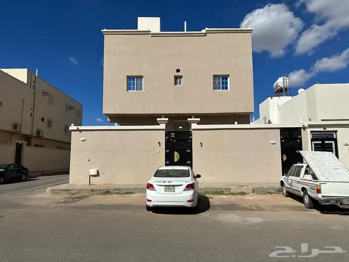 للبيع عماره دورين وملحق بناء شخصي 3