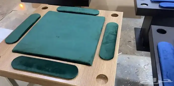طاولة بلوت 1