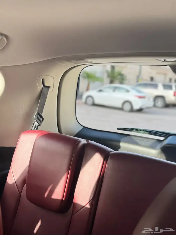 للبيع نيسان باترول بلاتينيوم V6 موديل 2022 3