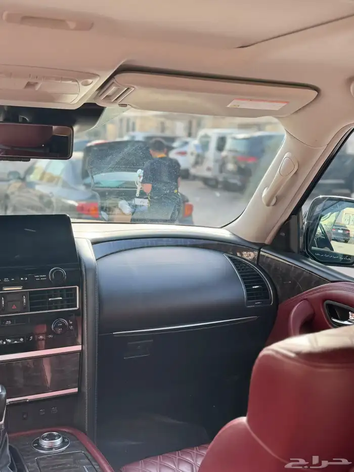 للبيع نيسان باترول بلاتينيوم V6 موديل 2022 12