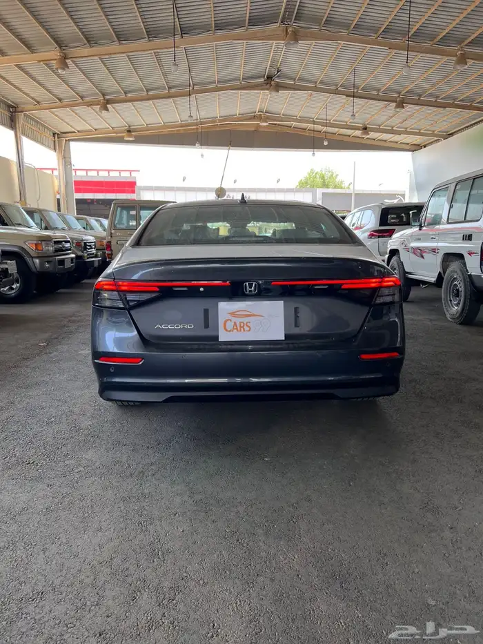 هوندا اكورد ستاندر رمادي 3