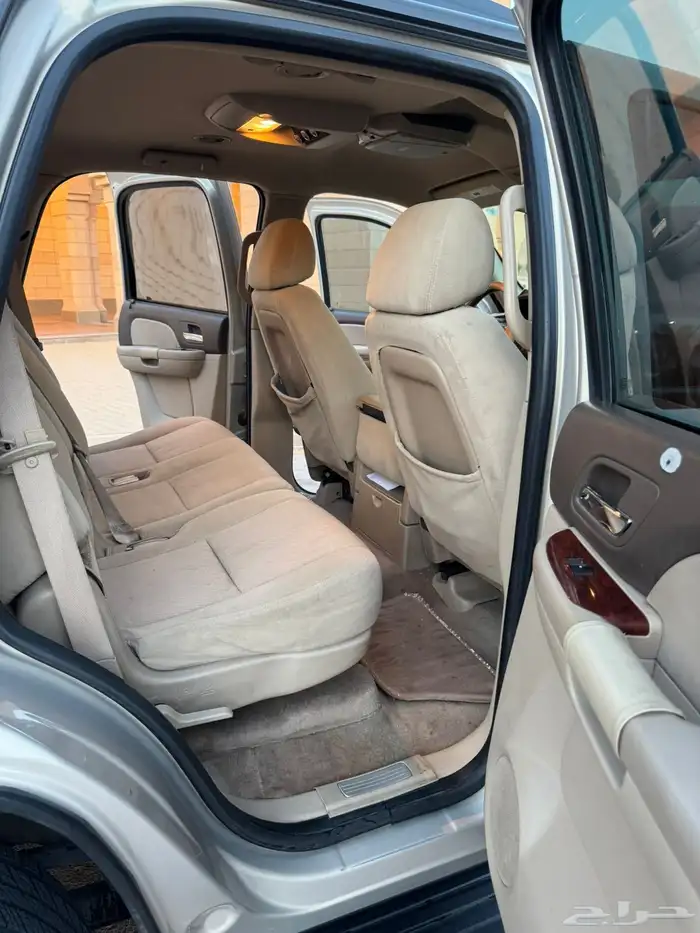 للبيع تاهو 2009 LT دبل ذهبي نضيف 14