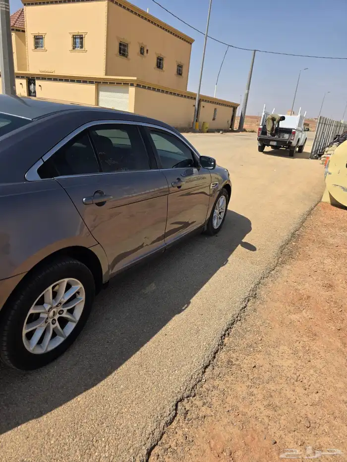 فورد توروس 0