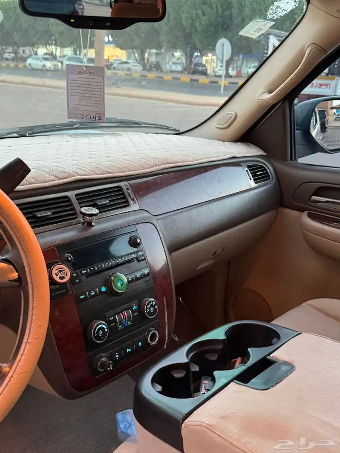 للبيع تاهو 2009 LT دبل ذهبي نضيف 7