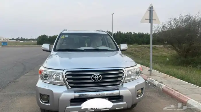 لاندكروزر فل كامل 2015 1