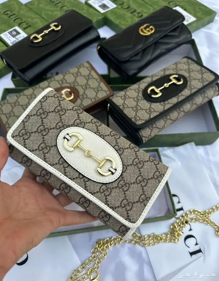 شنط سالوران ماستر طبق الاصل درجة اولى 33