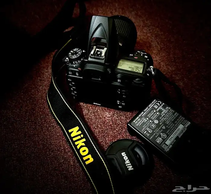 كاميرة نيكون احترافية D7200 مع كامل ملحقاتها 0