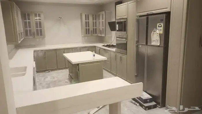 معلم فك وتركيب وتصنيع وصيانه مطابخ 1