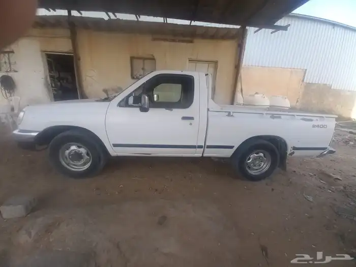 ددسن غمارة مكيف 2002 للبيع 3