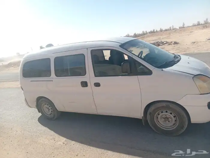 باص هونداي H1 1