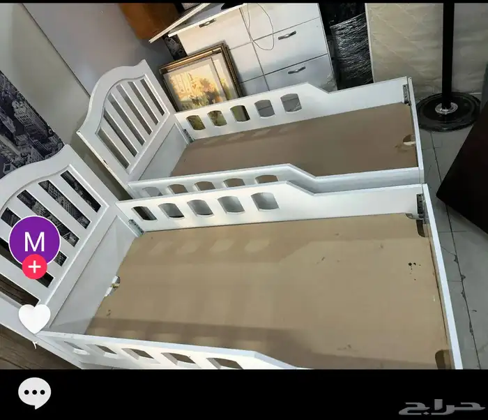 سرير أطفال صغير في غرفة نوم أطفال تفصيل 10