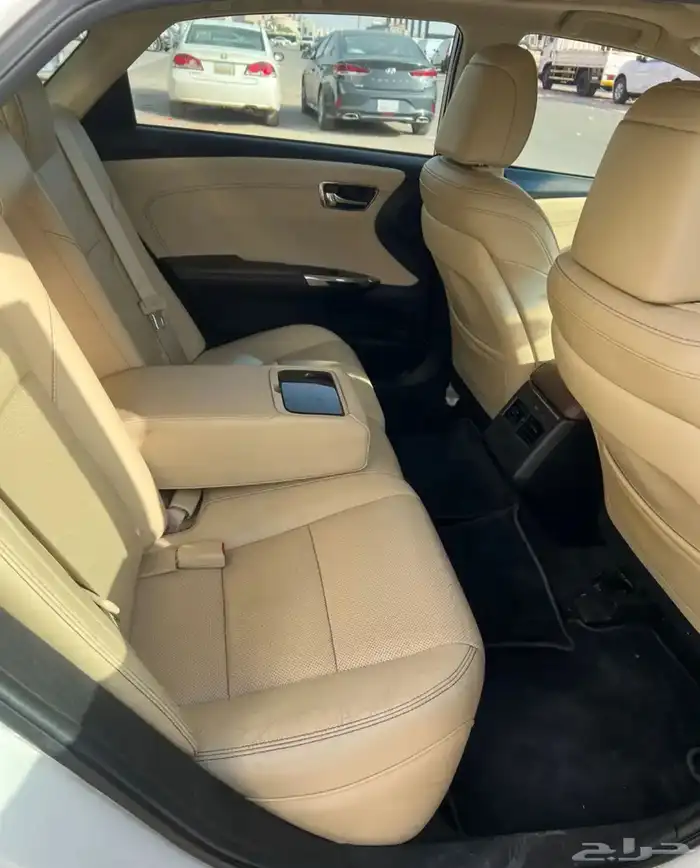 تويوتا افالون موديل 2015 لميتد فل كامل ثاني مالك 9