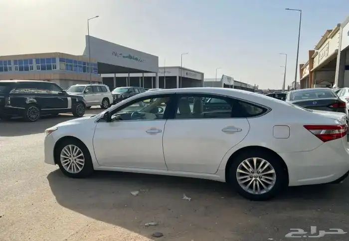 تويوتا افالون موديل 2015 لميتد فل كامل ثاني مالك 3