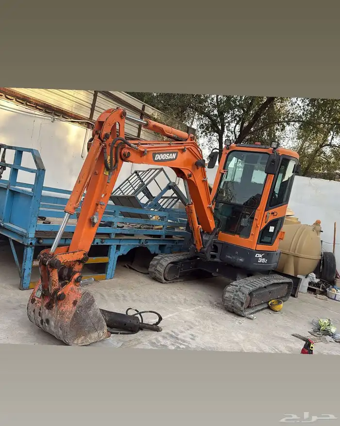 DOOSAN MINI EXCAVATOR 2021 MODEL 0