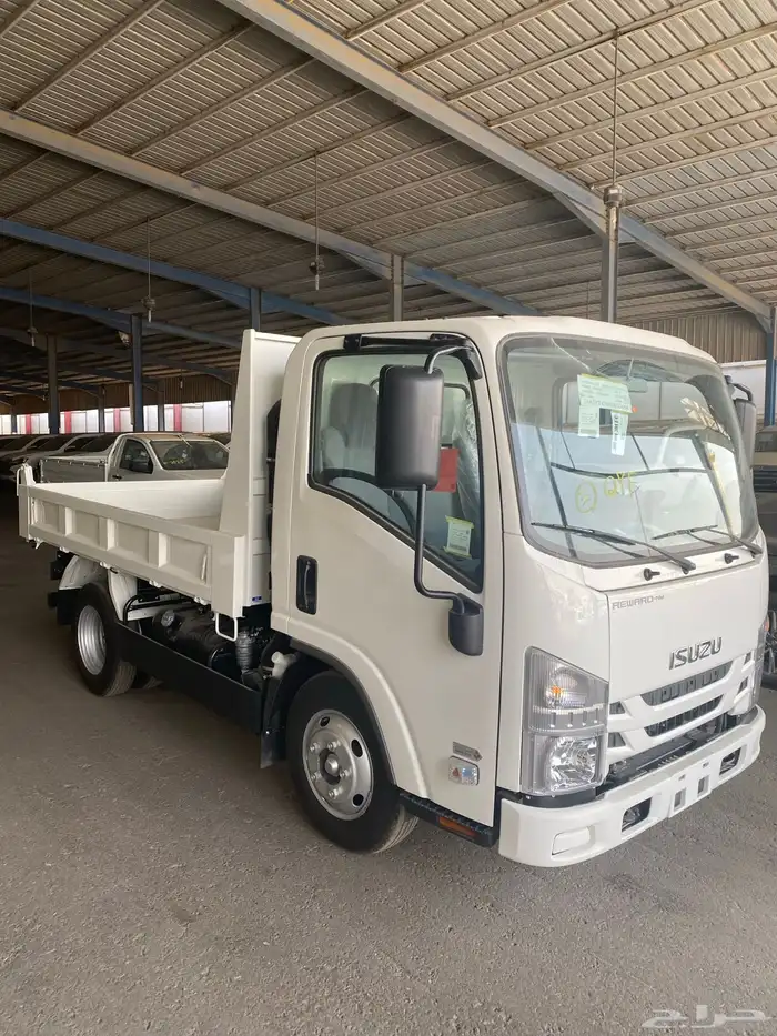 ايسوزو قلاب 5 طن 2025سعر خاص 2