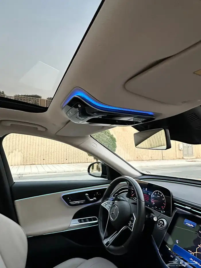 مرسيدس E200 بحاله الوكاله داخل ابيض 2024 21