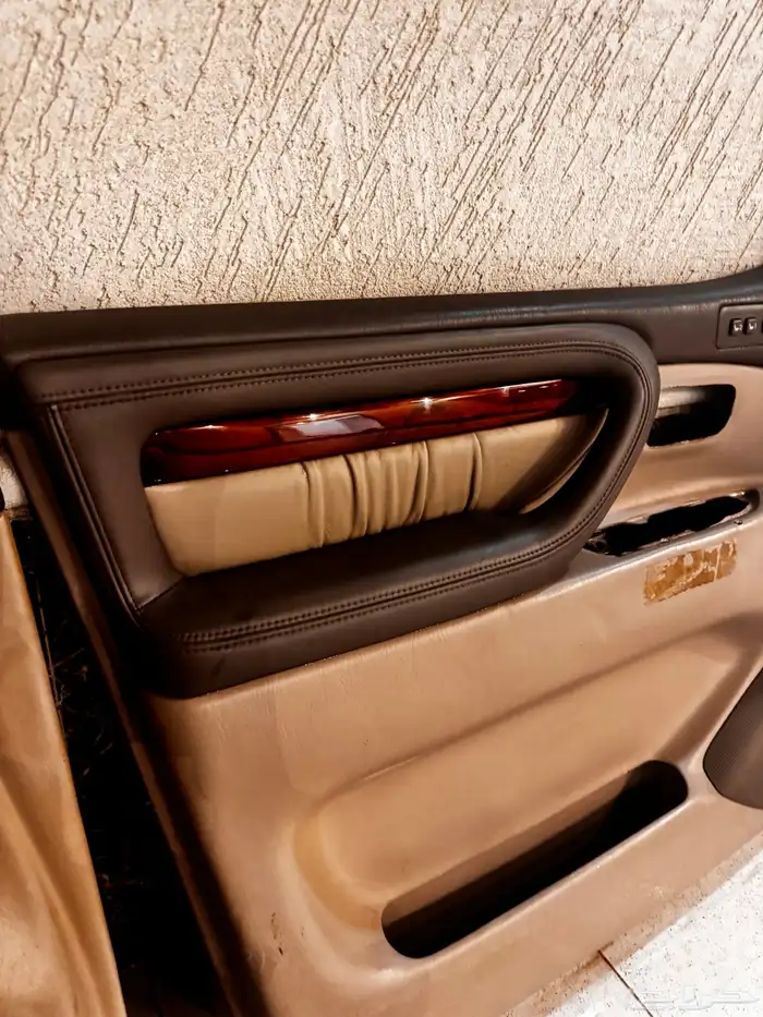 ديكور باب سايق vxr ولكزس Lx 6