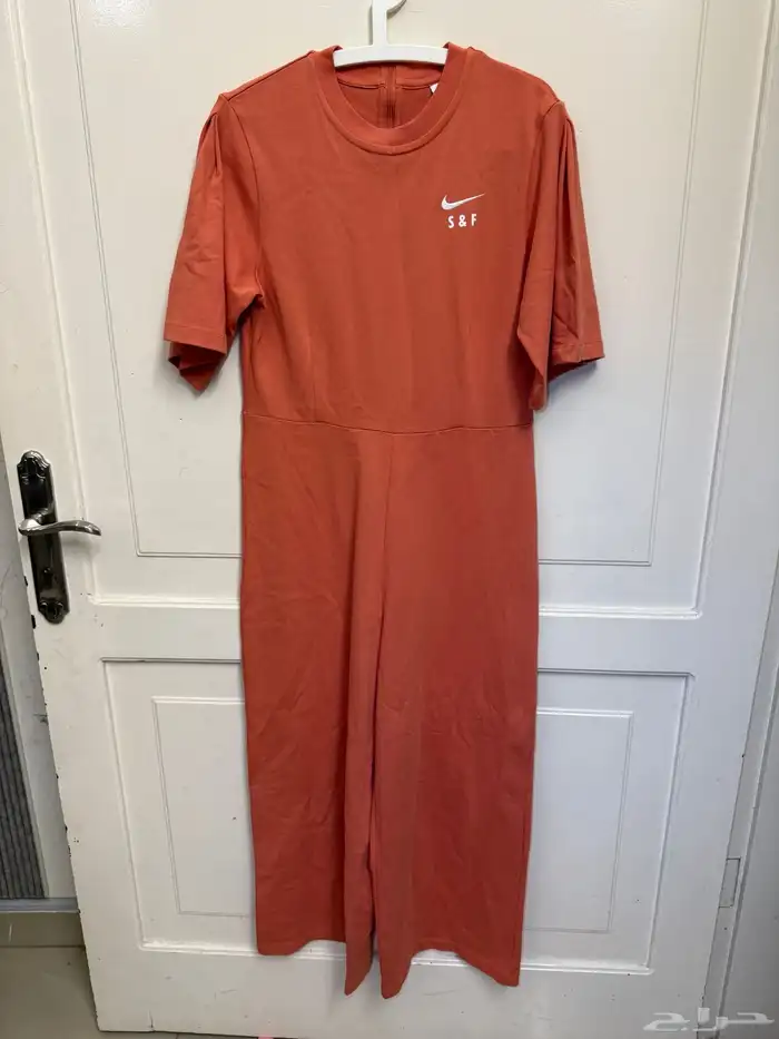 مجموعة فساتين ماركات منوعة 23