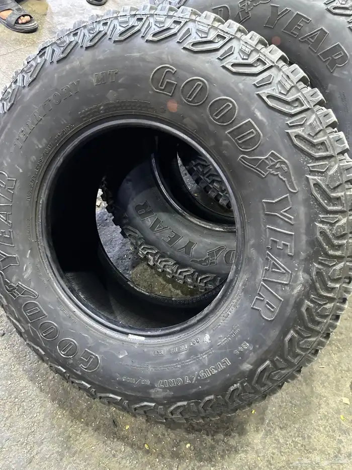 كفرات نص حجري جودير امريكي مقاس 315 70 17 10