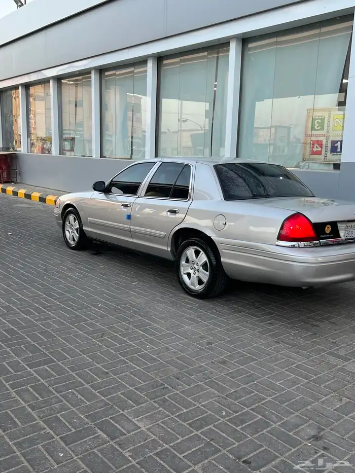 فورد 2011 0
