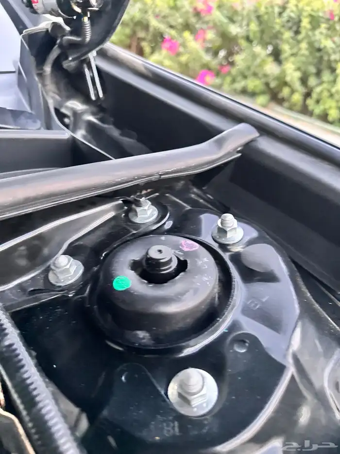 لكزس ES 350 2023 ممشى قليل بحالة الوكالة 92