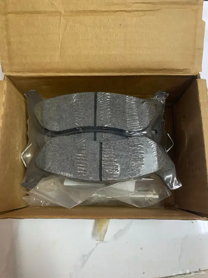 قطع غيار جديدة علبة كلتش علوي جيب ربع وشاص وبكرة شداد سير 7