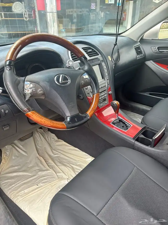 للبيع لكزس ES350 مع لوحة مميزة 12