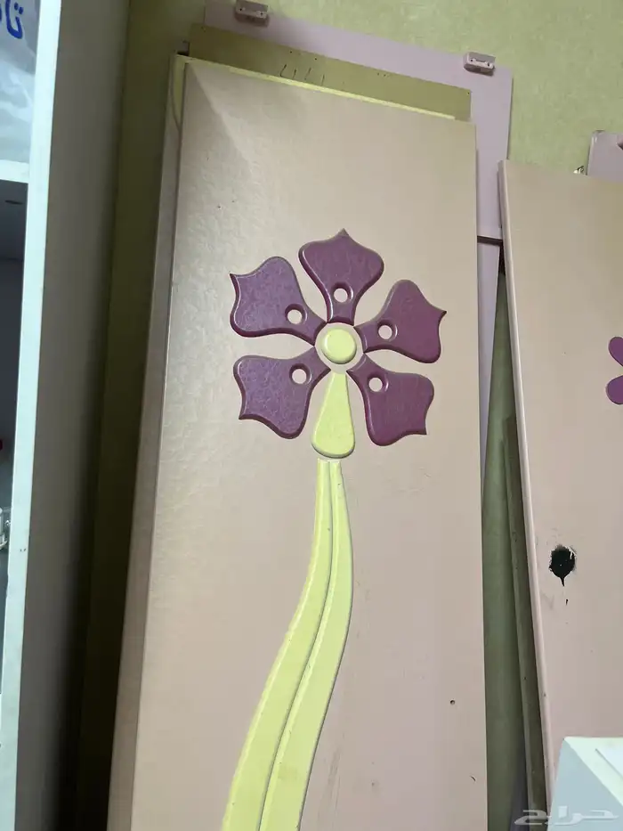 دواليب بناتي وردي مفكوك ورفوف 0