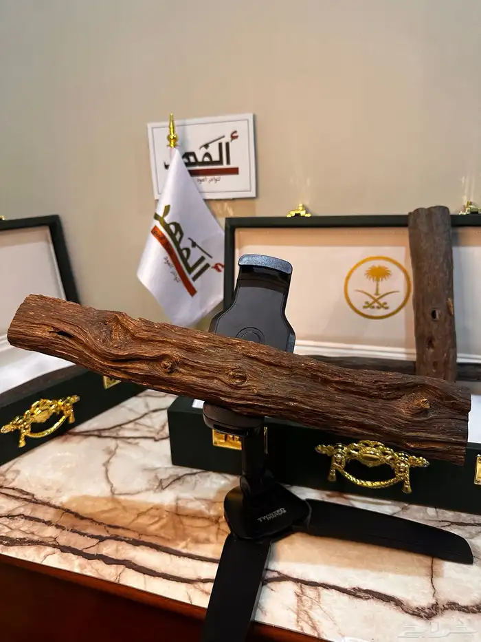 قطع عود هندي كلاكاسي فاخر ملكي 0