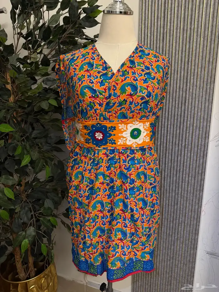 مجموعة فساتين ماركات منوعة 24