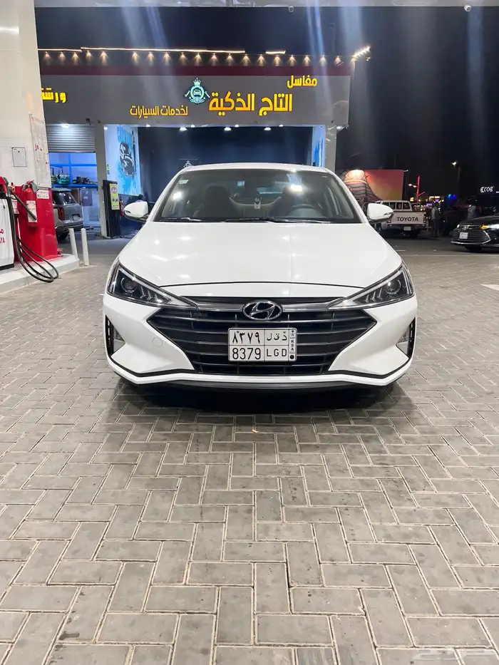 النتراء 2020 للبيع مكينه كبيره ممشى 74 الف 2