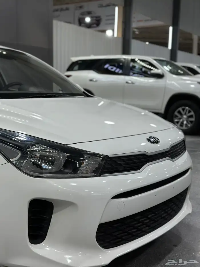 كيا ريو 2019 ستاندر ابيض لدى معرض(عبيد الرشيدي) 14