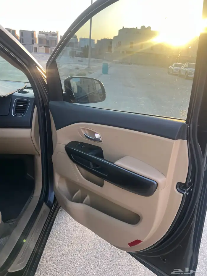 كيا كرنفال lx 2018 16