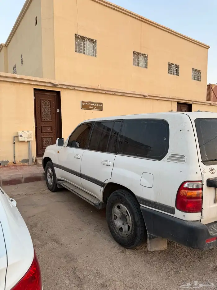 لاند موديل 2001 للبيع او البدل 2