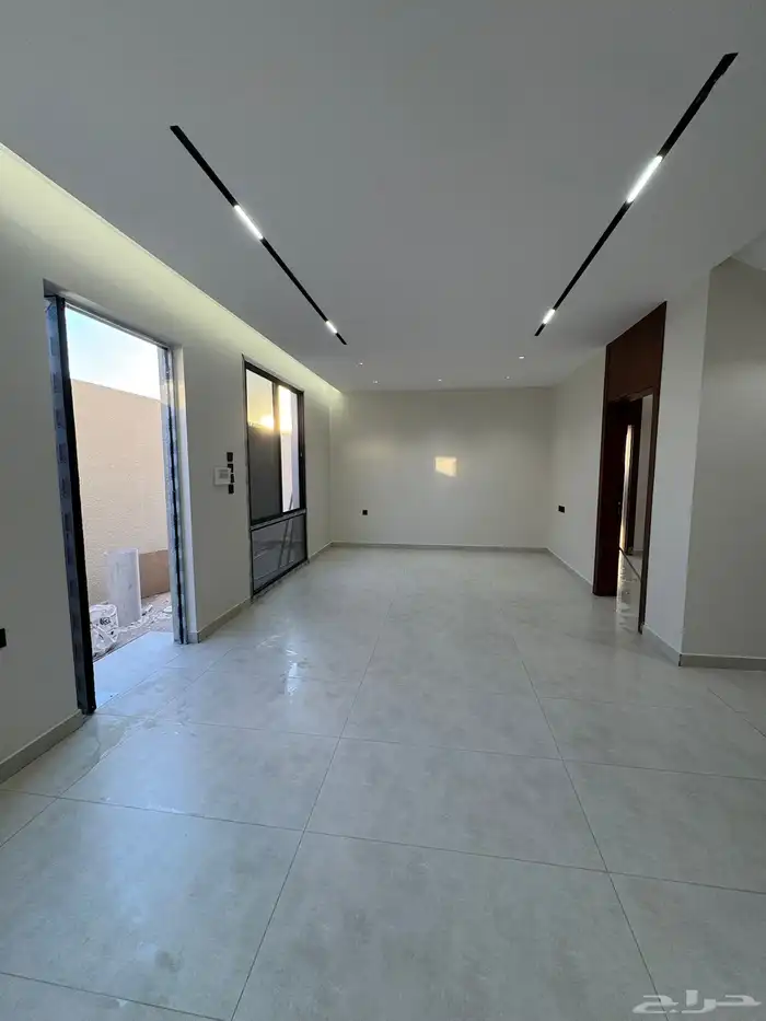 فيلا فاخره جدا حي المحمديه بعنيزه 13