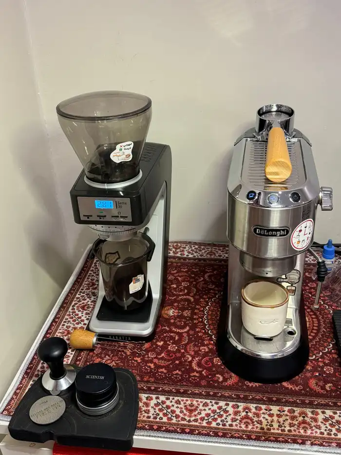 ماكينة ديلونجي للاسبريسو   طاحونة بارتز 30 0