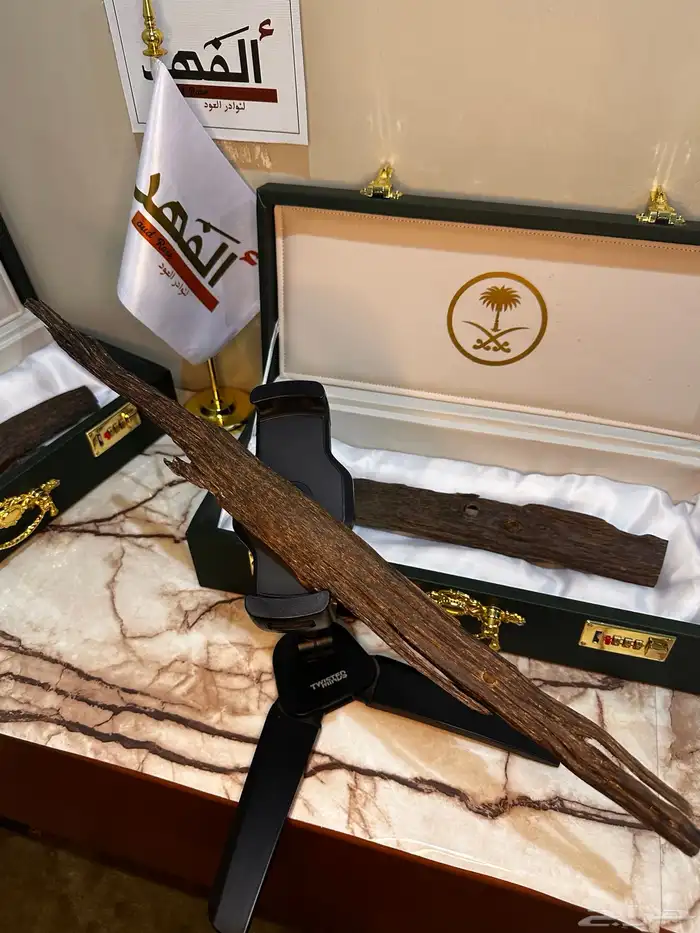 قطع عود هندي كلاكاسي فاخر ملكي 4