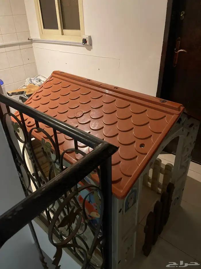 بيت العاب كبير 0