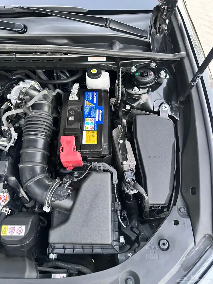 لكزس ES 350 2023 ممشى قليل بحالة الوكالة 85