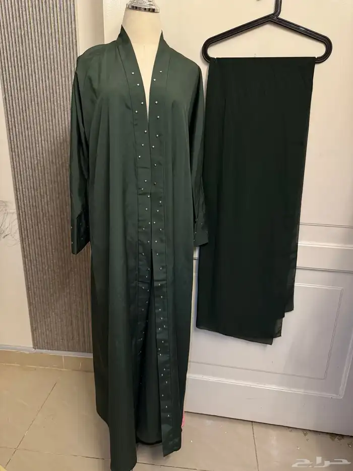 مجموعة فساتين ماركات منوعة 16