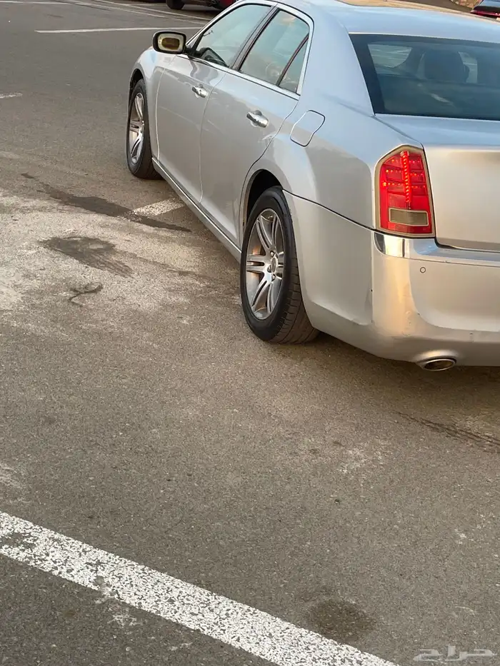 كرايزلر 8