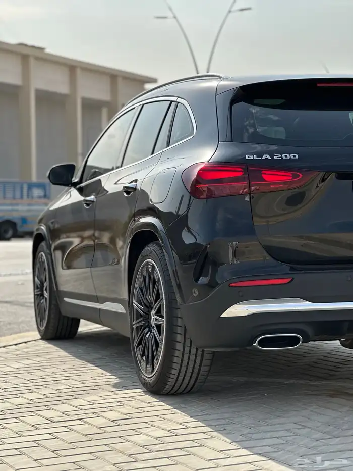 مرسيدس GLA 2025 للتنازل بدون مقابل 3