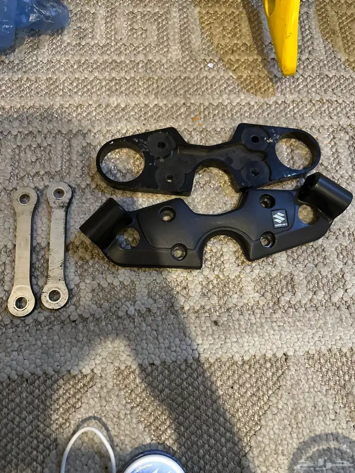 سلام عليكم اعرض لكم بعض من قطع هايبوزا مديل من 2008إلى 2020 12